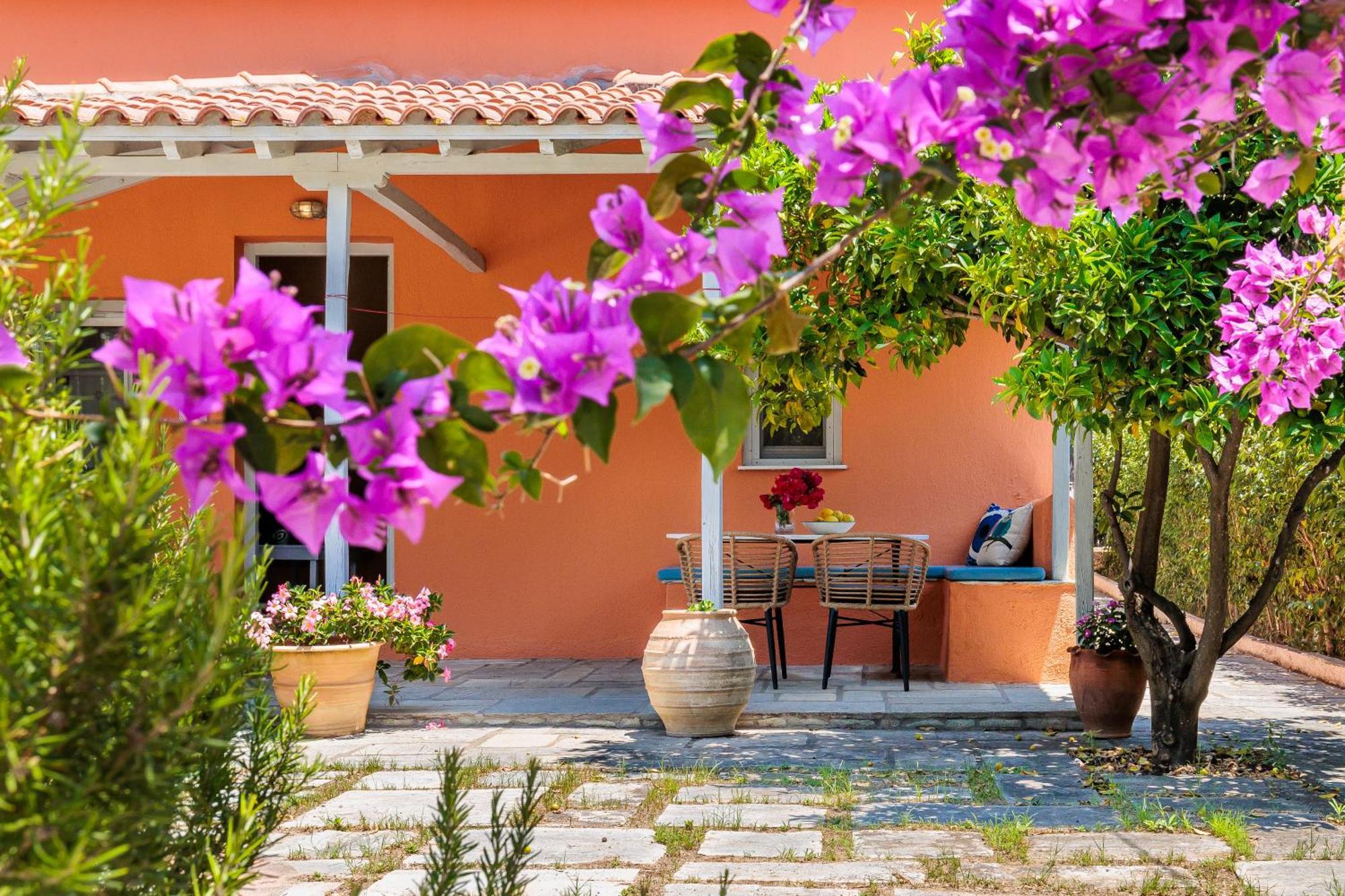 Aretousa Studios & Apartments Skopelos Town Exterior photo